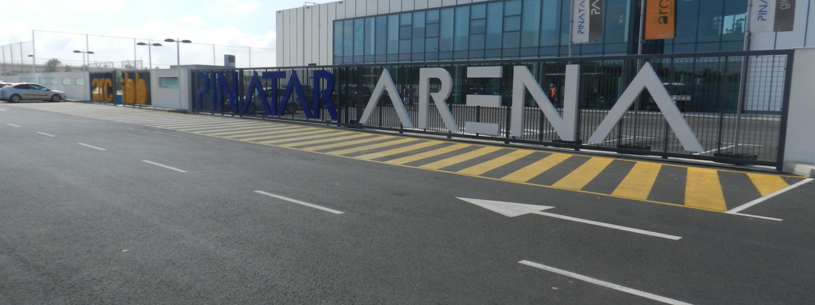 Very big pinatar arena